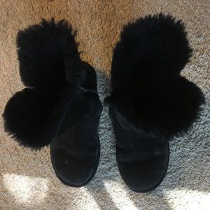 Authentic Ugg Bailey Button Black Boots 6.5